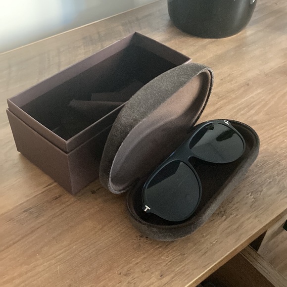 Brand New In Box Polarized Men’s sunglasses - Picture 5 of 6